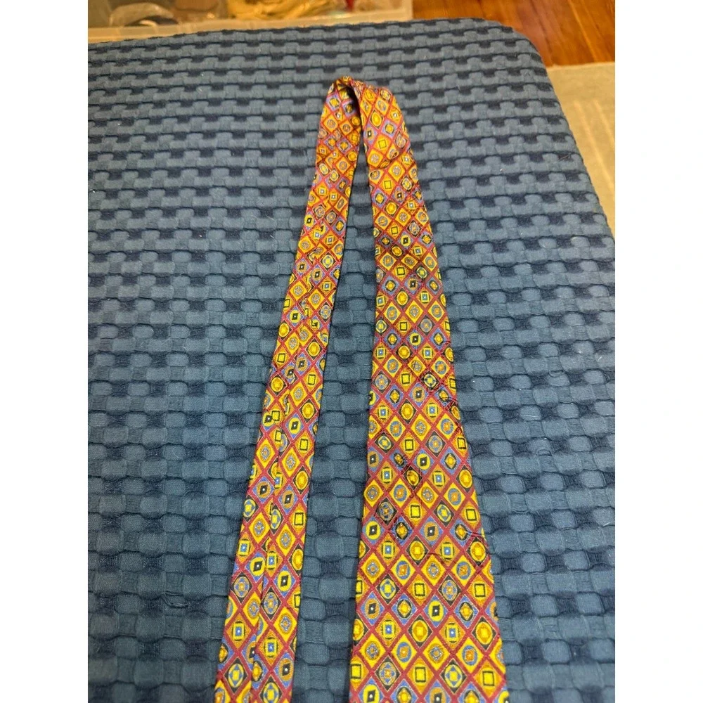 Stefano Ricci Fifth Avenue Tie 100% Italian Silk Gold Red Geometric